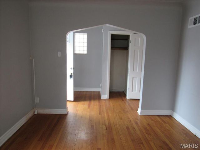 1739 Grape Avenue, St Louis, MO 63147