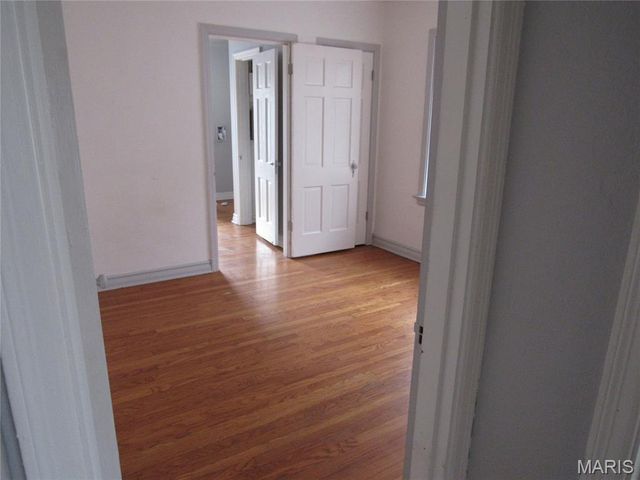 1739 Grape Avenue, St Louis, MO 63147