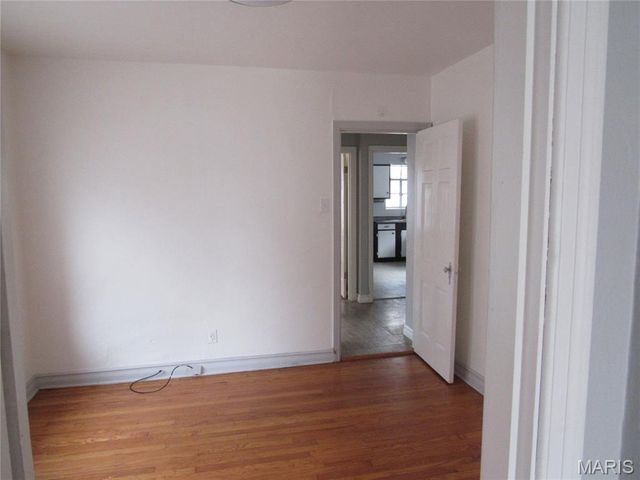 1739 Grape Avenue, St Louis, MO 63147