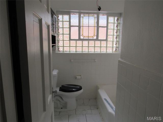 1739 Grape Avenue, St Louis, MO 63147