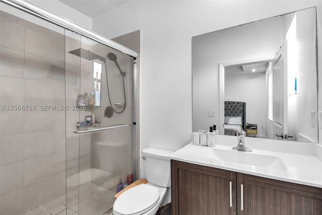 21444 NE 2nd Path, Miami, FL 33179