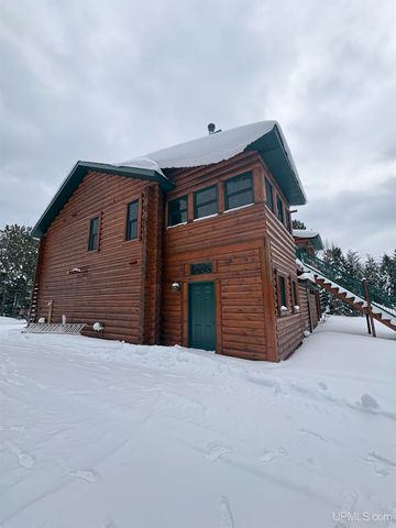 51755 Rice Lake Road, Lake Linden, MI 49945