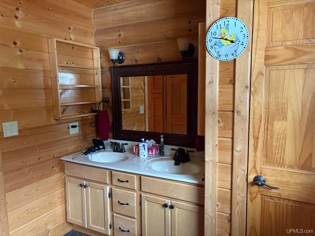 51755 Rice Lake Road, Lake Linden, MI 49945