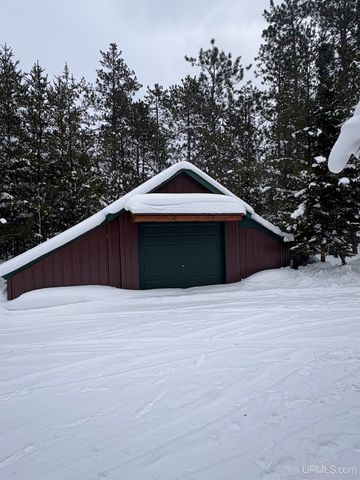 51755 Rice Lake Road, Lake Linden, MI 49945