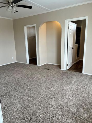 2332 Rd 5731, Cleveland, TX 77327