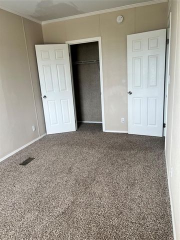 2332 Rd 5731, Cleveland, TX 77327