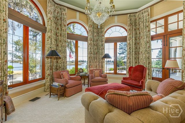 1572 Dublin Drive, Richmond Hill, GA 31324