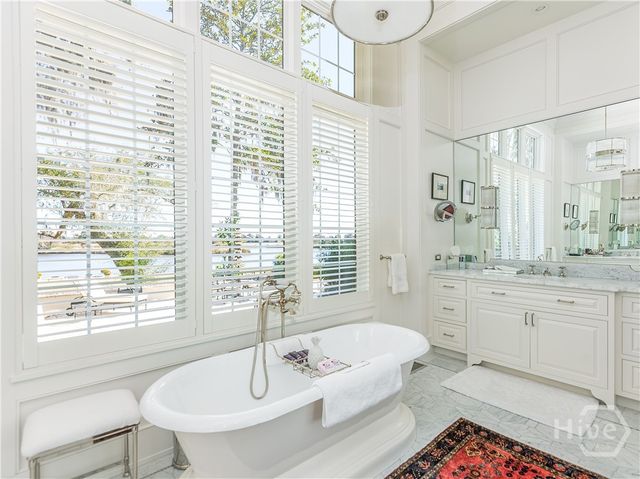 1572 Dublin Drive, Richmond Hill, GA 31324