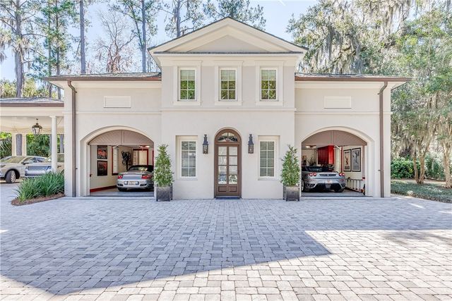 1572 Dublin Drive, Richmond Hill, GA 31324