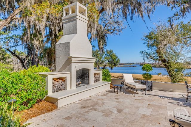 1572 Dublin Drive, Richmond Hill, GA 31324