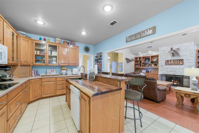 3391 Fm 2190, Jacksboro, TX 76458