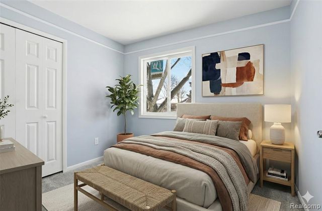 22800 Purdue, Farmington Hills, MI 48336