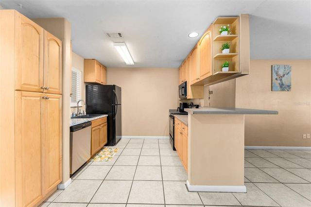 6511 NW 29TH TERRACE, Gainesville, FL 32653