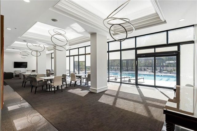 2660 Peachtree Road NW 36F, Atlanta, GA 30305