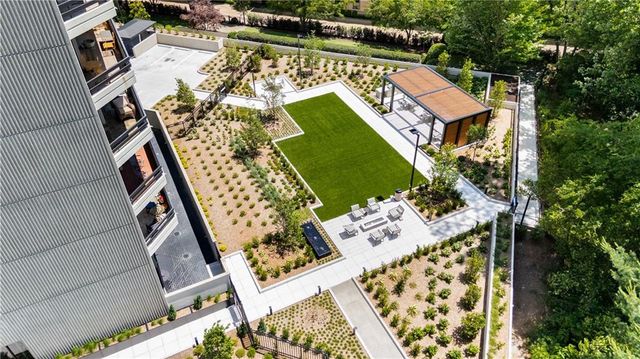 2660 Peachtree Road NW 36F, Atlanta, GA 30305