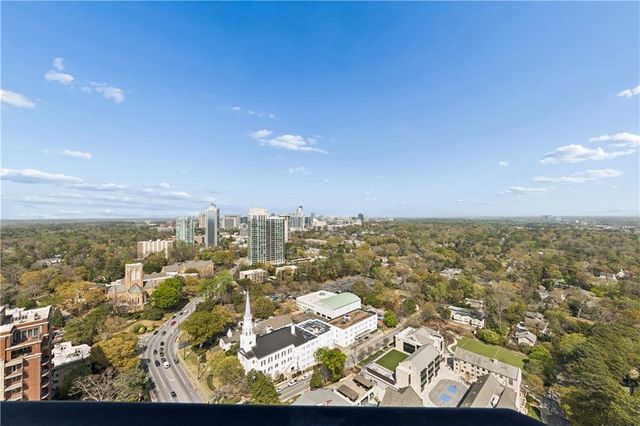 2660 Peachtree Road NW 36F, Atlanta, GA 30305