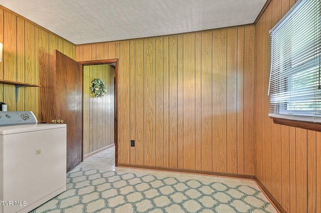 144 Harmony Drive, Bristol, VA 24201