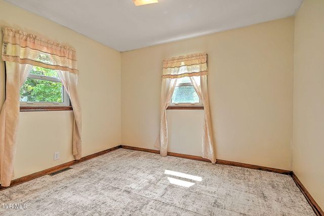 144 Harmony Drive, Bristol, VA 24201