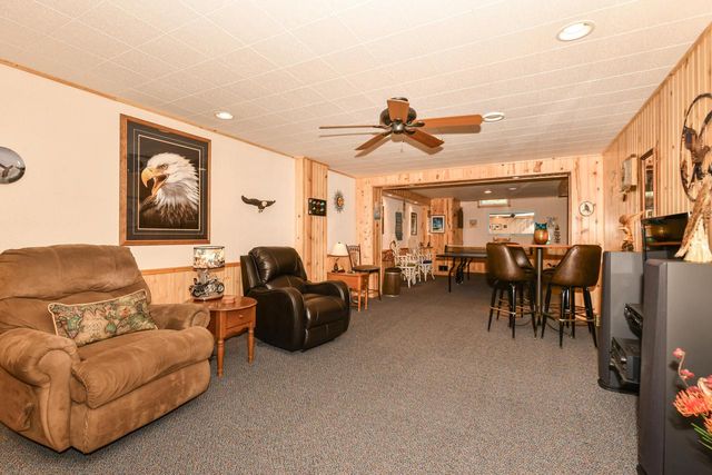4971 S Jonathan LANE, New Berlin, WI 53151