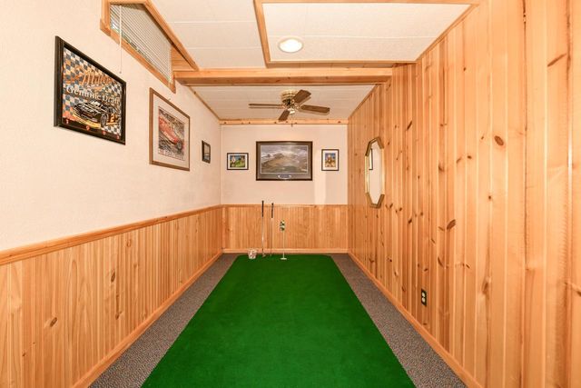 4971 S Jonathan LANE, New Berlin, WI 53151