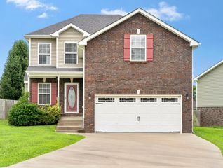 1964 Patton Rd, Clarksville, TN 37042