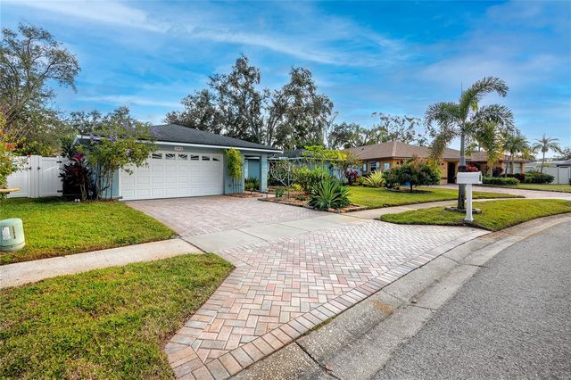 13416 105TH AVENUE, Largo, FL 33774