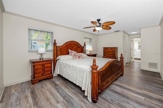 13416 105TH AVENUE, Largo, FL 33774