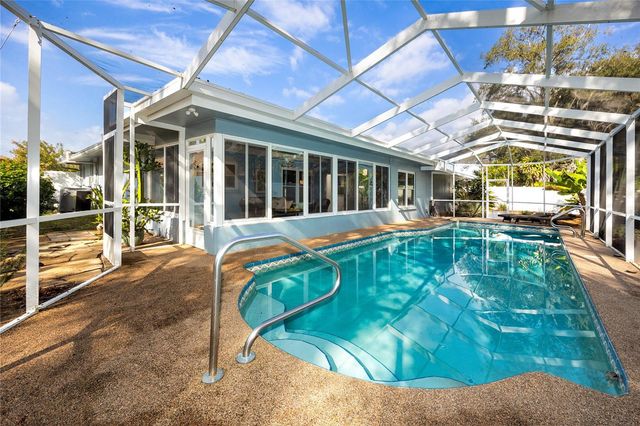 13416 105TH AVENUE, Largo, FL 33774