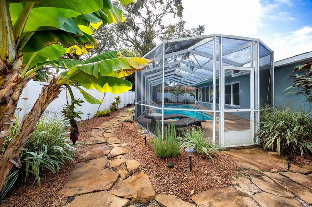 13416 105TH AVENUE, Largo, FL 33774