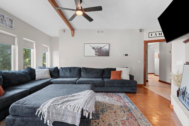 716 E ALLOUEZ AVENUE, Green Bay, WI 54301
