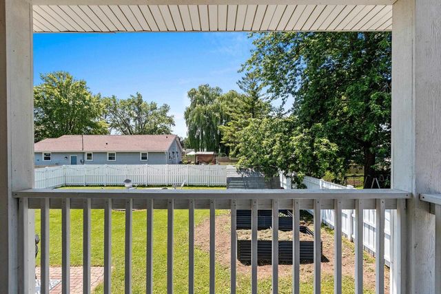 716 E ALLOUEZ AVENUE, Green Bay, WI 54301