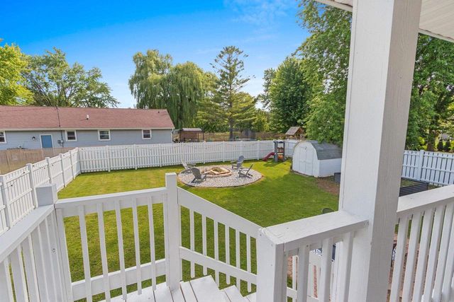 716 E ALLOUEZ AVENUE, Green Bay, WI 54301