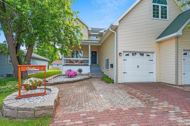 716 E ALLOUEZ AVENUE, Green Bay, WI 54301