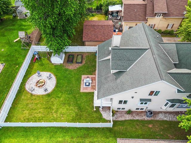716 E ALLOUEZ AVENUE, Green Bay, WI 54301