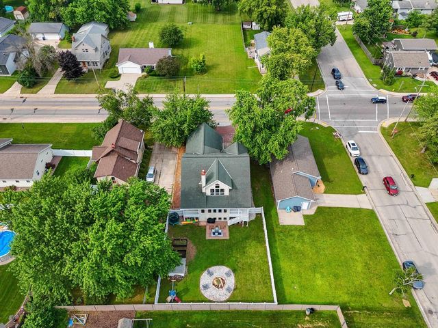 716 E ALLOUEZ AVENUE, Green Bay, WI 54301