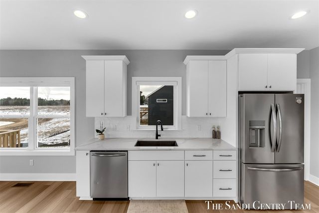 14968 Fillmore Street, West Olive, MI 49460