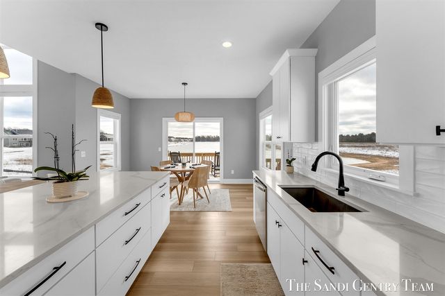 14968 Fillmore Street, West Olive, MI 49460