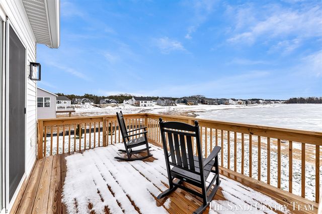 14968 Fillmore Street, West Olive, MI 49460