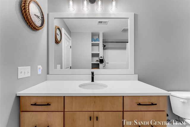 14968 Fillmore Street, West Olive, MI 49460