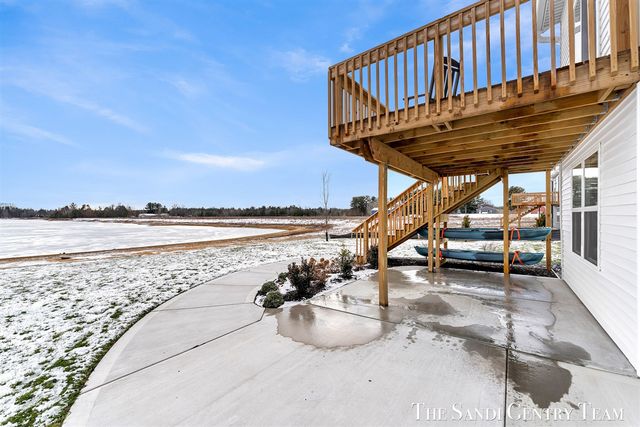 14968 Fillmore Street, West Olive, MI 49460