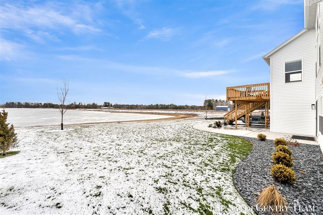 14968 Fillmore Street, West Olive, MI 49460