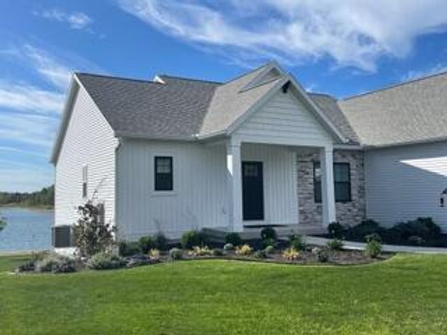 14968 Fillmore Street, West Olive, MI 49460