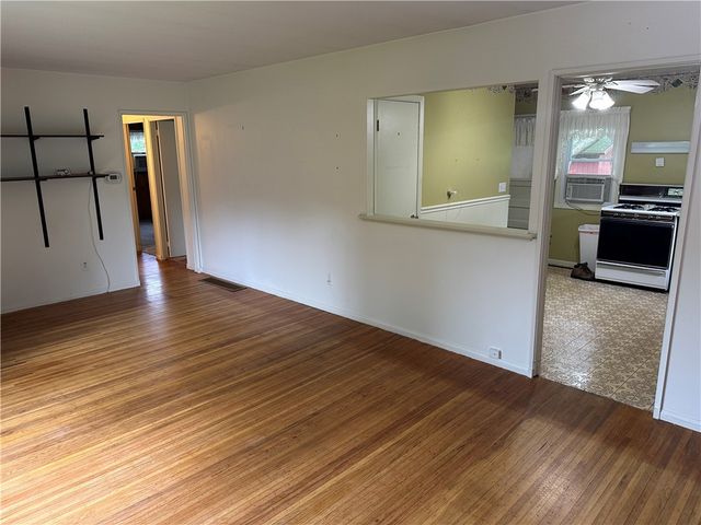 69 Faircrest Road, Henrietta, NY 14623