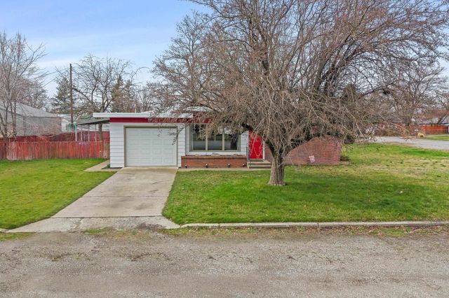 1323 N Bowman Rd, Spokane Valley, WA 99212