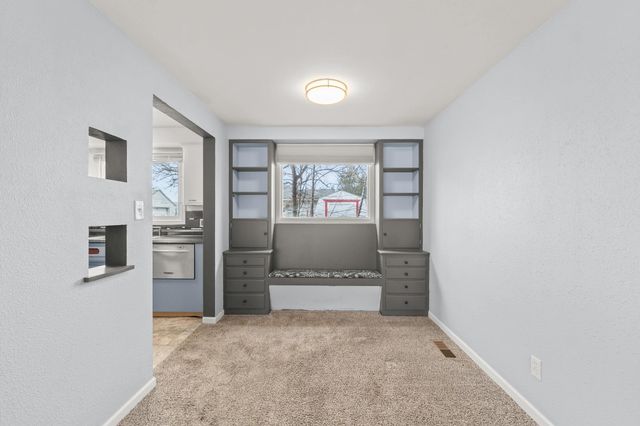 1323 N Bowman Rd, Spokane Valley, WA 99212