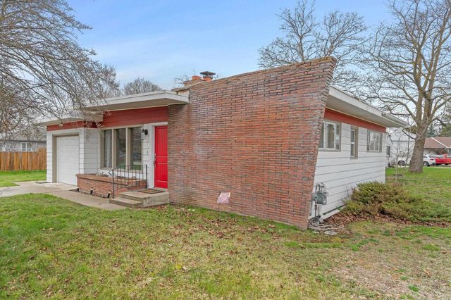 1323 N Bowman Rd, Spokane Valley, WA 99212