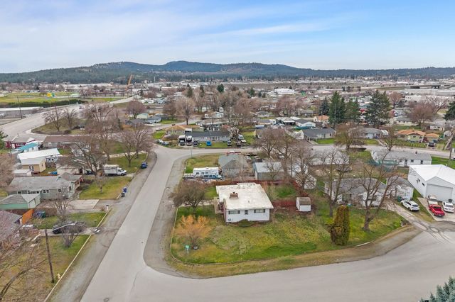 1323 N Bowman Rd, Spokane Valley, WA 99212