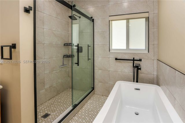 1030 Polk St, Hollywood, FL 33019