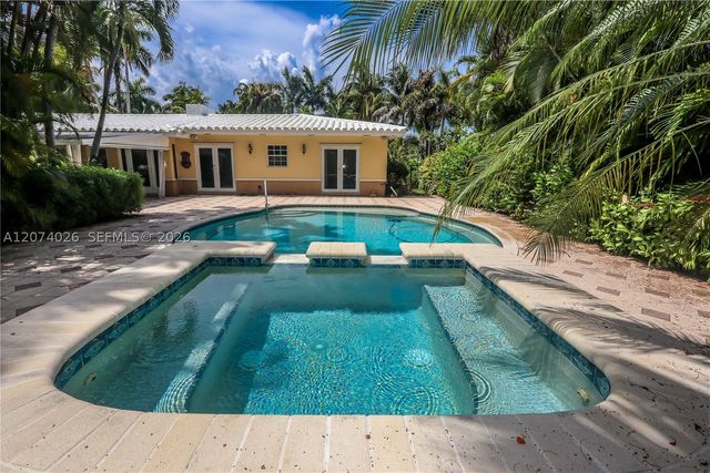1030 Polk St, Hollywood, FL 33019