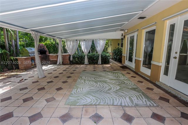 1030 Polk St, Hollywood, FL 33019